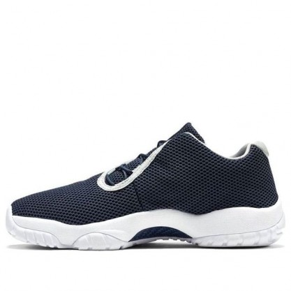 Air Jordan Future Low Midnight Navy 718948-401