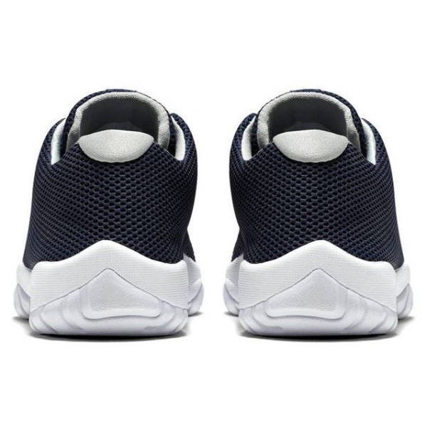 Air Jordan Future Low Midnight Navy 718948-401