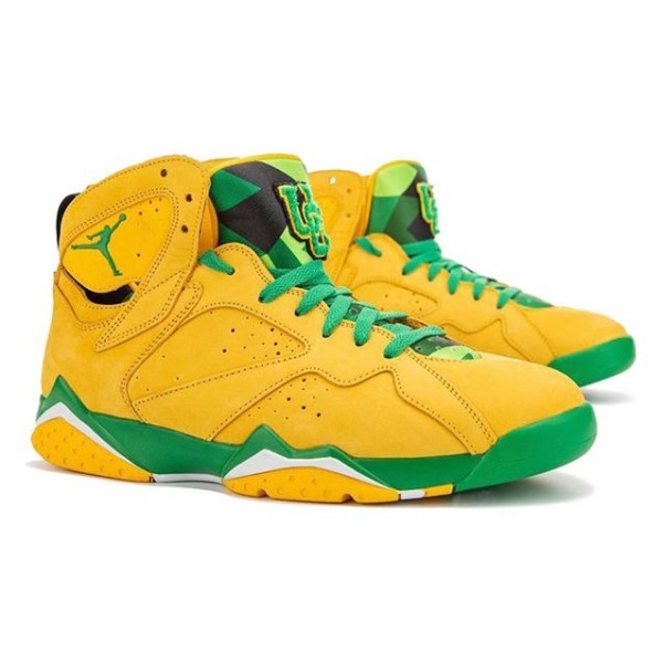 Air Jordan 7 Oregon Ducks PE AT3375-300