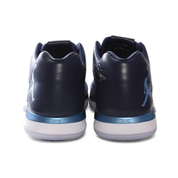 Air Jordan XXXI Low UNC - Midnight Navy 897564-400