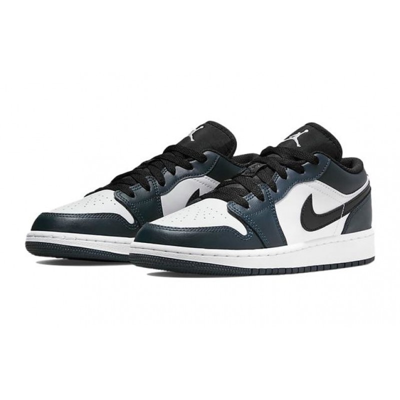 Air Jordan 1 Low (GS) 553560-411