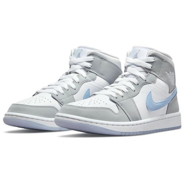 Nike Womens Air Jordan 1 Mid Wolf Grey BQ6472-105