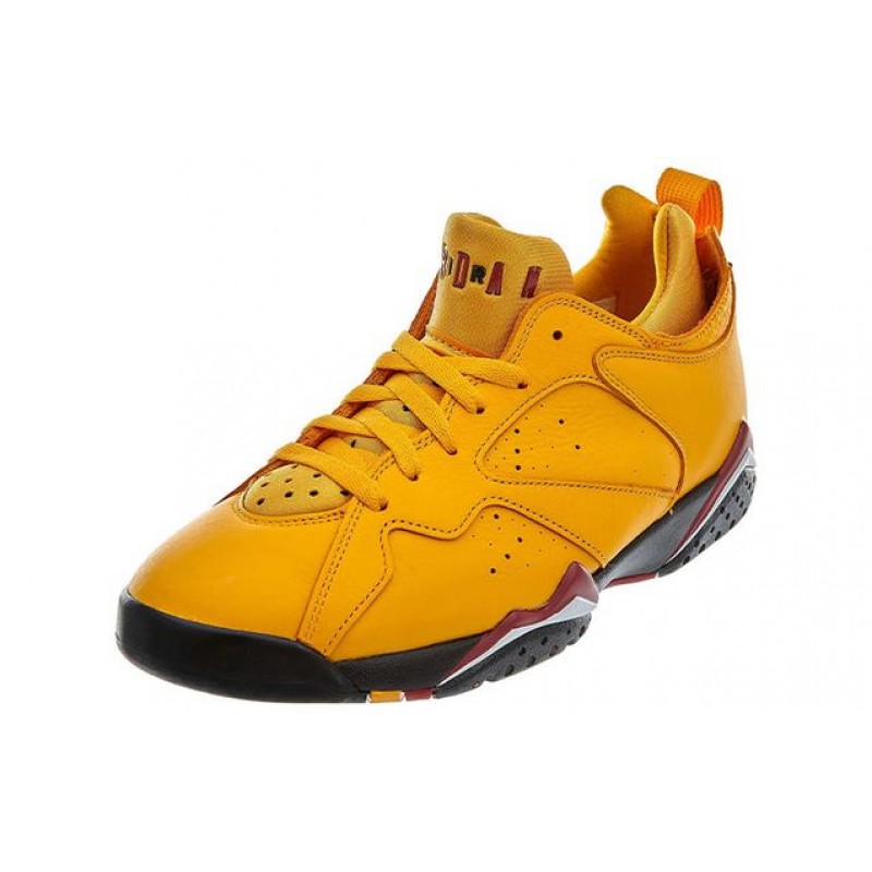 Air Jordan 7 Low NRG Taxi AR4422-701