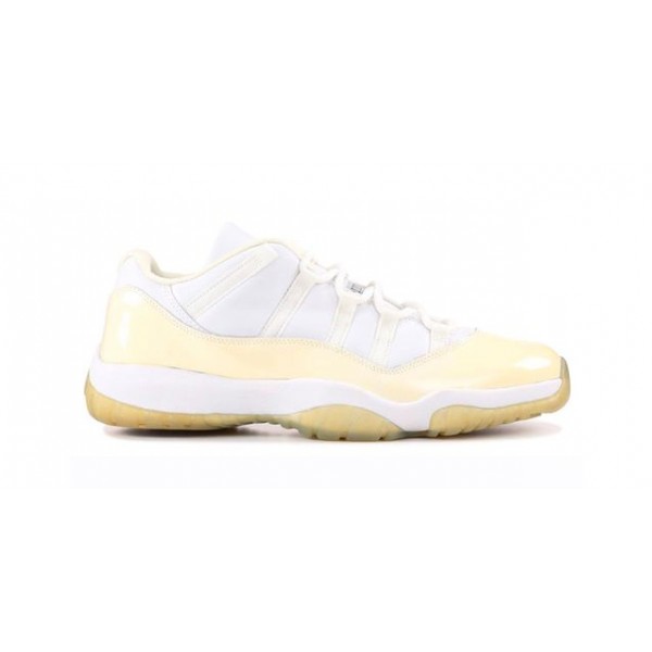 Air Jordan 11 Retro Low 'White Light Zen Grey' White/Light Zen Grey 136053-101