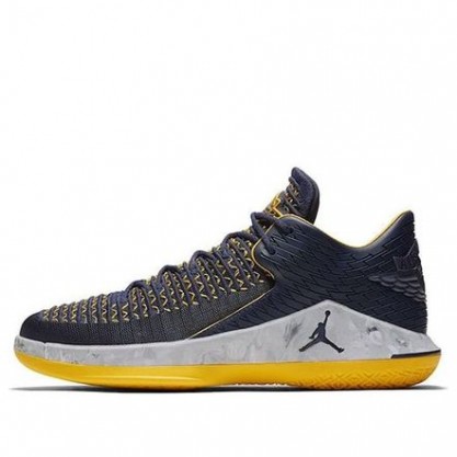 Air Jordan XXXII Low PF Michigan Wolverines AH3347-405