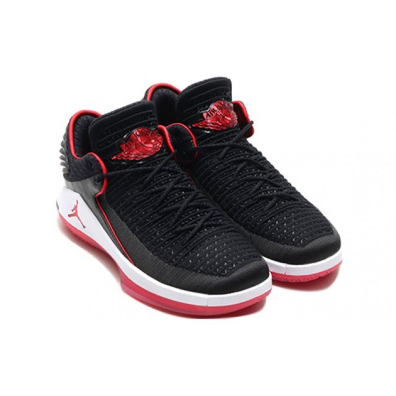 Air Jordan XXXII Low PF Bred AH3347-001