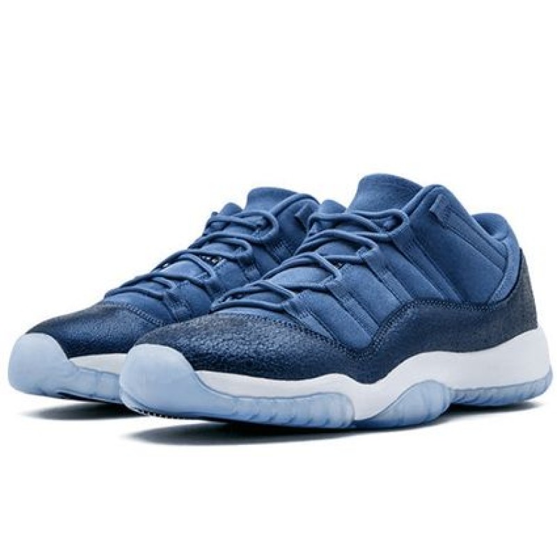 Air Jordan 11 Retro Low GG Blue Moon 580521-408