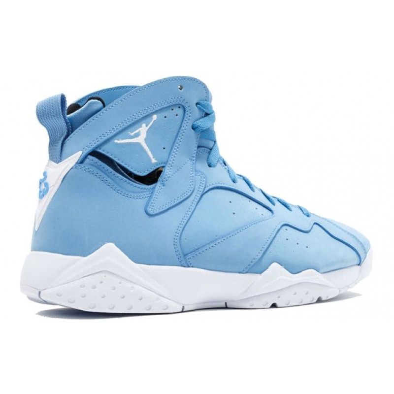 Air Jordan 7 Retro Pantone 304775-400