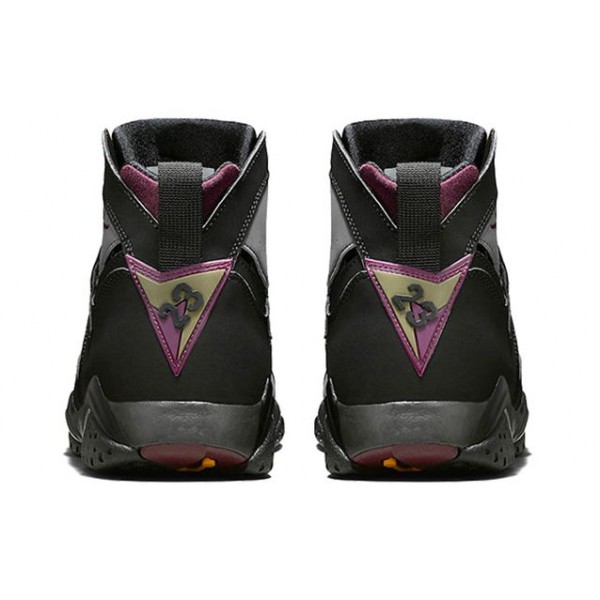 Air Jordan 7 Retro Bordeaux 304775-034