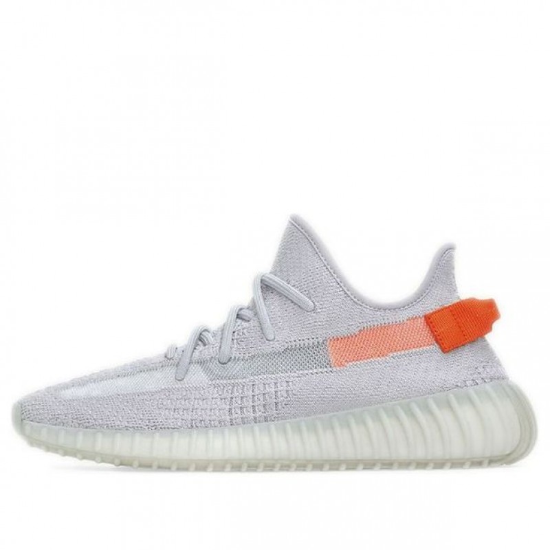 Adidas Yeezy Boost 350 V2 Euro Exclusive - Tail Light FX9017